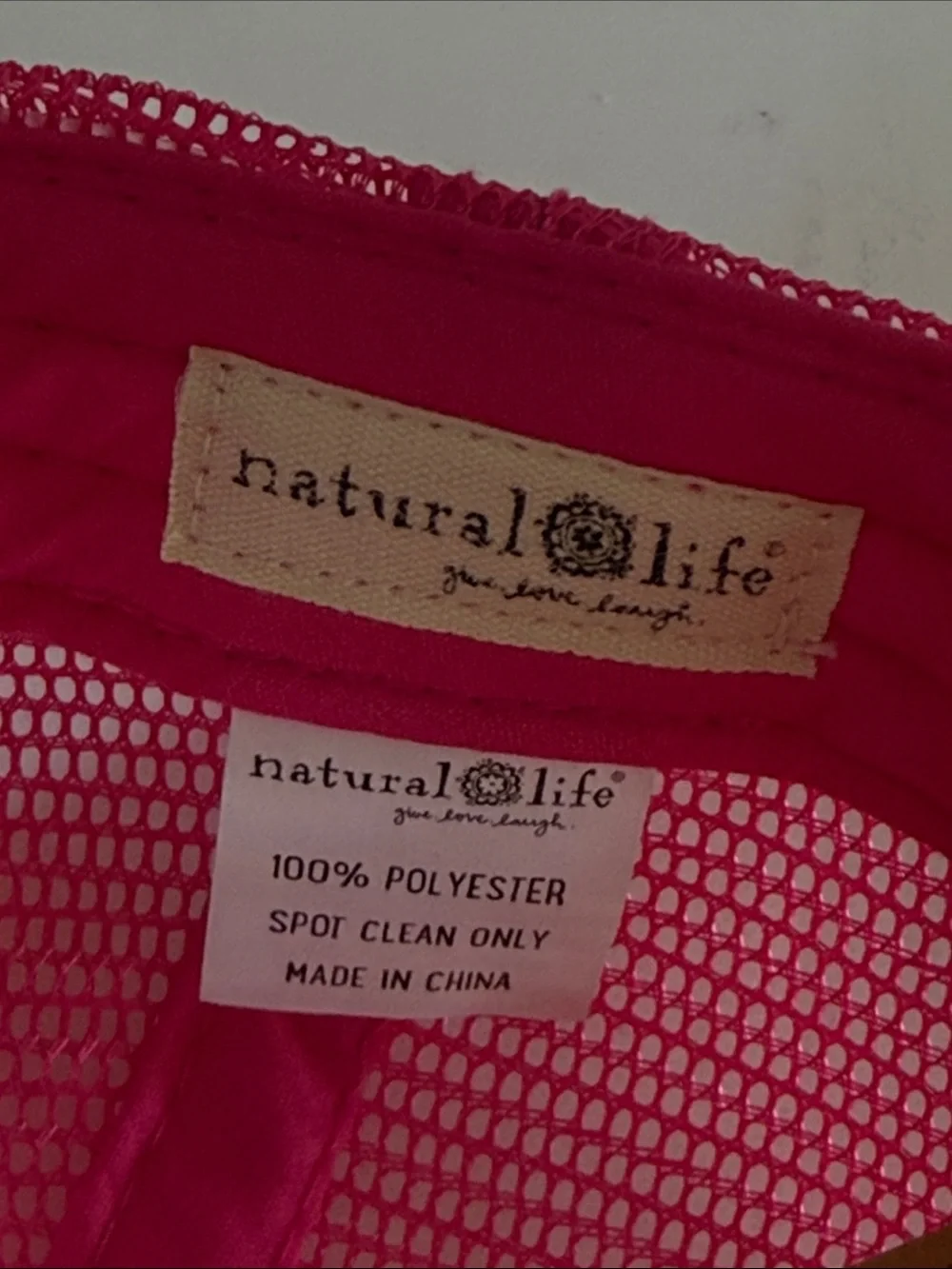 NEW Natural Life Sunshine Adjustable Trucker Hat One Size Coral Neoprene Floral
